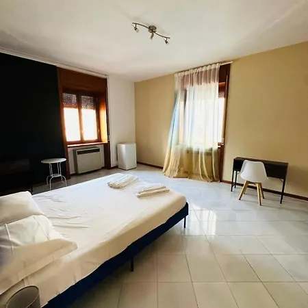 Via Roma Apartment Deluxe Salerno Exterior photo