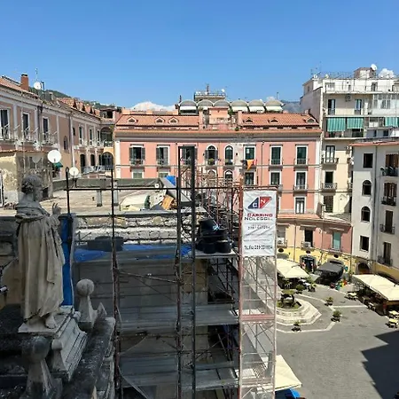 Via Roma Apartment Deluxe Salerno Exterior photo